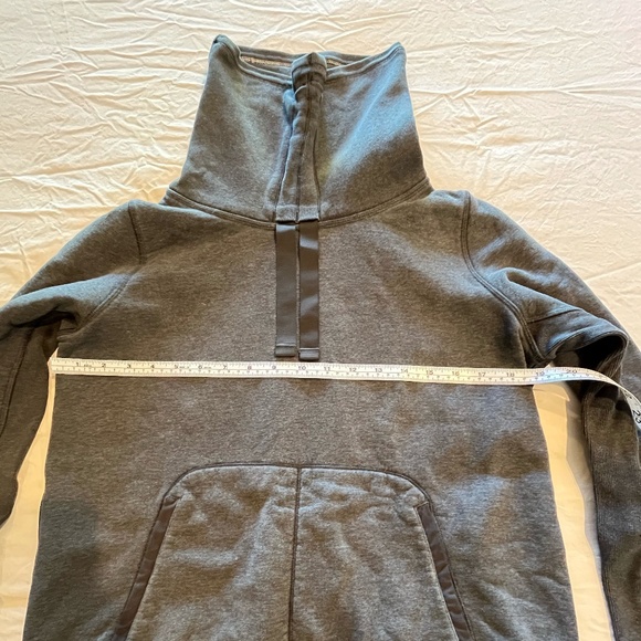 Lululemon Funnel Neck Pullover - Picture 3 of 7